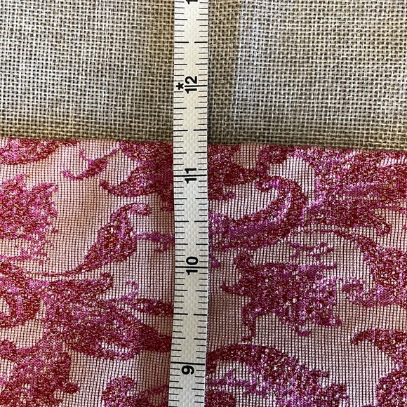 NEW!  ANTHROPOLOGIE Daily Practice Pink Jacquard leggings, size M. - Picture 6 of 7